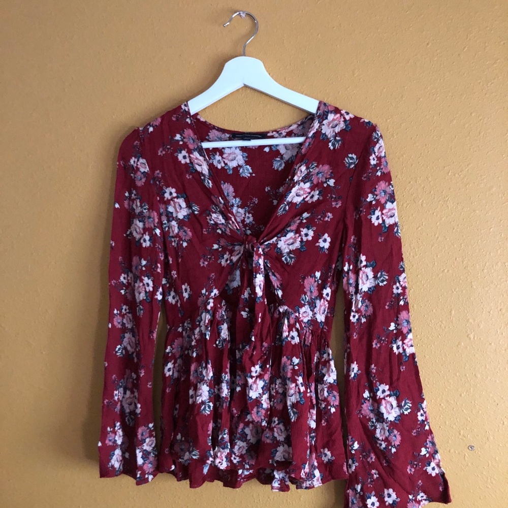 American Eagle Floral Top